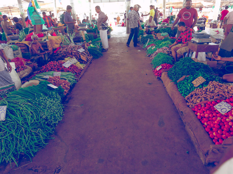 Sri Lankan Farmers Market Tour with Rustic tour Guide, The Best 5 Cooking Classes to take in Sri Lanka