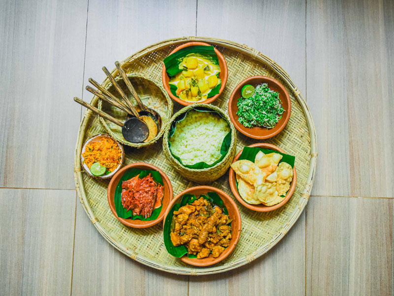 Sri Lankan Food Presentation at Rustic Cooking Class, The Best 5 Cooking Classes to take in Sri Lanka